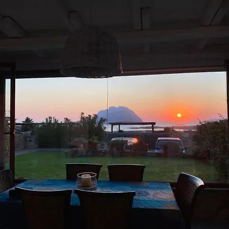Claude&kate's Dream House Сasa de vacaciones Loiri Porto San Paolo