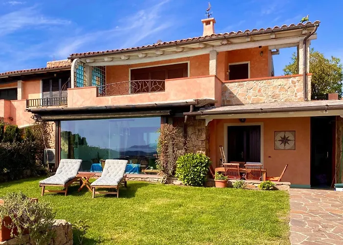 Claude&kate's Dream House Dom wakacyjny Porto San Paolo (Sardinia)